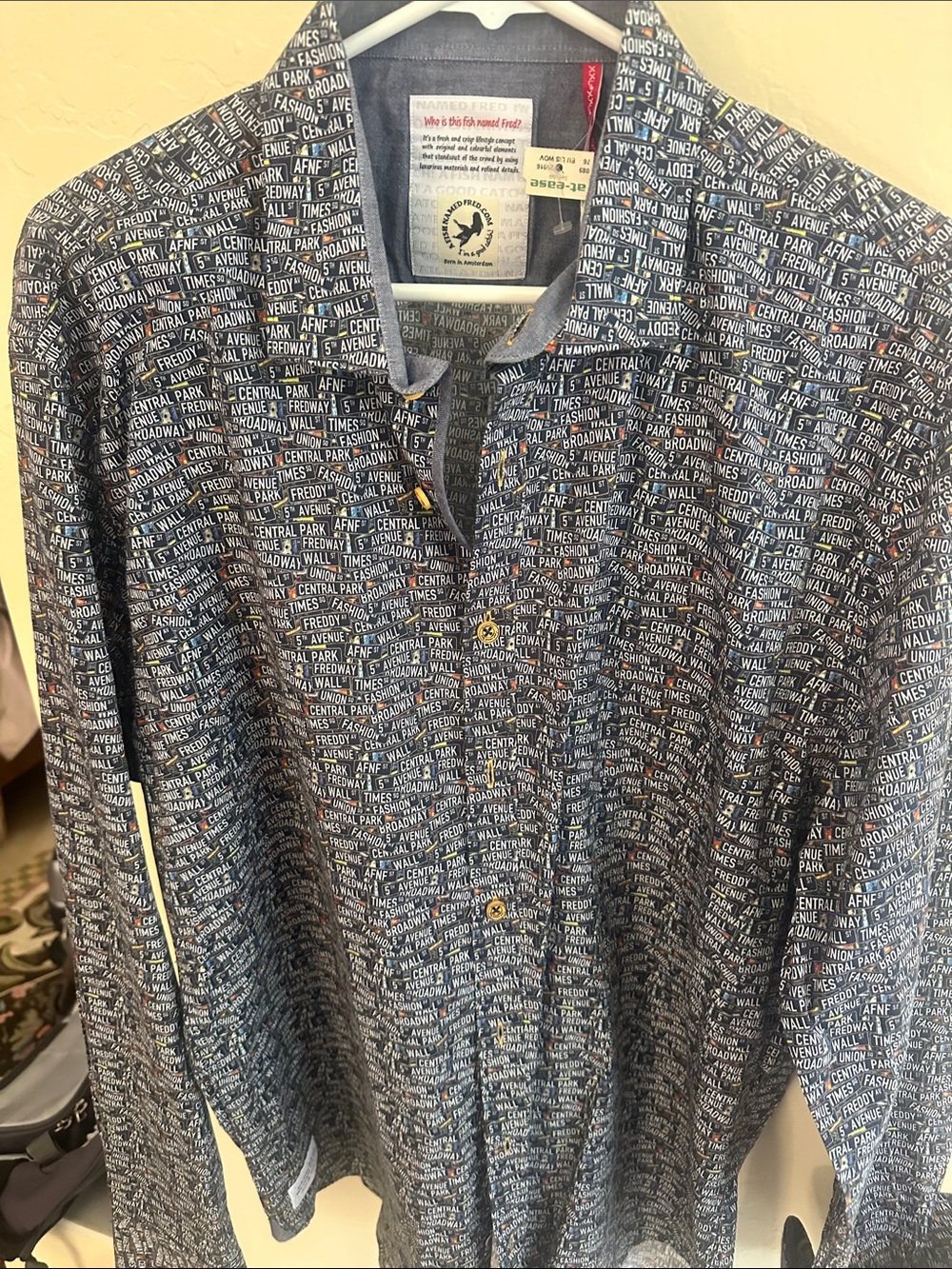 Fred Navy Text-Print Long-Sleeve Button-Down Shirt